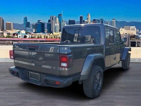 New 2026 Jeep Gladiator Sport image 4