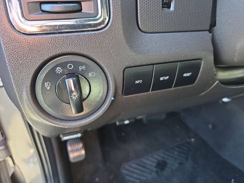 Used 2010 Ford Escape Limited FWD image 27