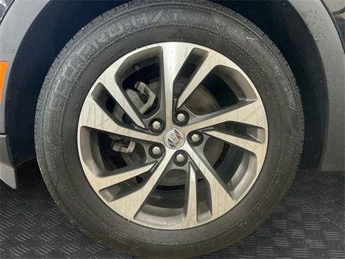 Used 2023 Buick Envision Essence image 14