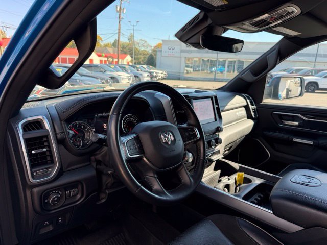 Used 2022 RAM 1500 Laramie w/ Sport Appearance Package AWD/4WD image 6