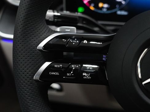 New 2026 Mercedes-Benz CLE 300 4MATIC Cabriolet image 23