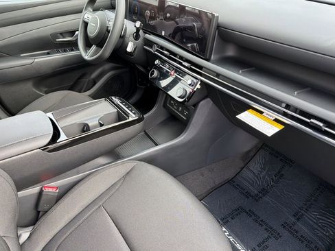 New 2026 Hyundai Tucson SEL image 14