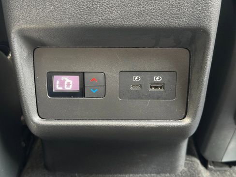 Used 2021 Nissan Rogue SL FWD image 30