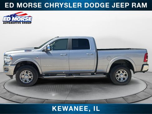 Used 2022 RAM 3500 Laramie AWD/4WD image 2