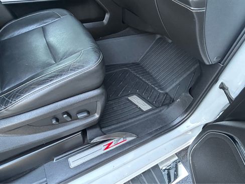 Used 2018 Chevrolet Silverado 2500 LTZ w/ Z71 Package, Off-Road image 15