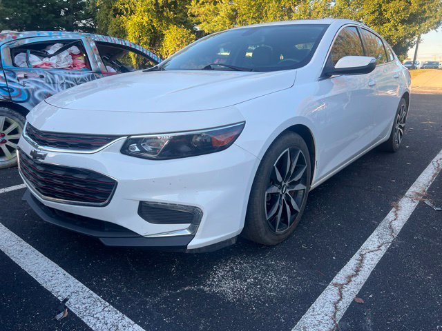 Used 2017 Chevrolet Malibu LT w/ Leather Package FWD image 1