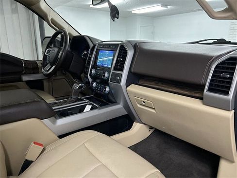 Used 2020 Ford F150 Lariat w/ Equipment Group 502A Luxury image 30