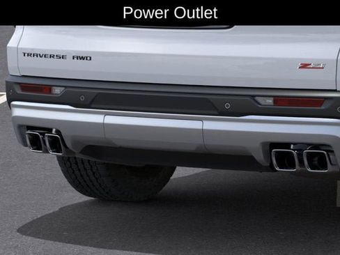 New 2026 Chevrolet Traverse Z71 w/ Enhanced Driving Package AWD/4WD image 15