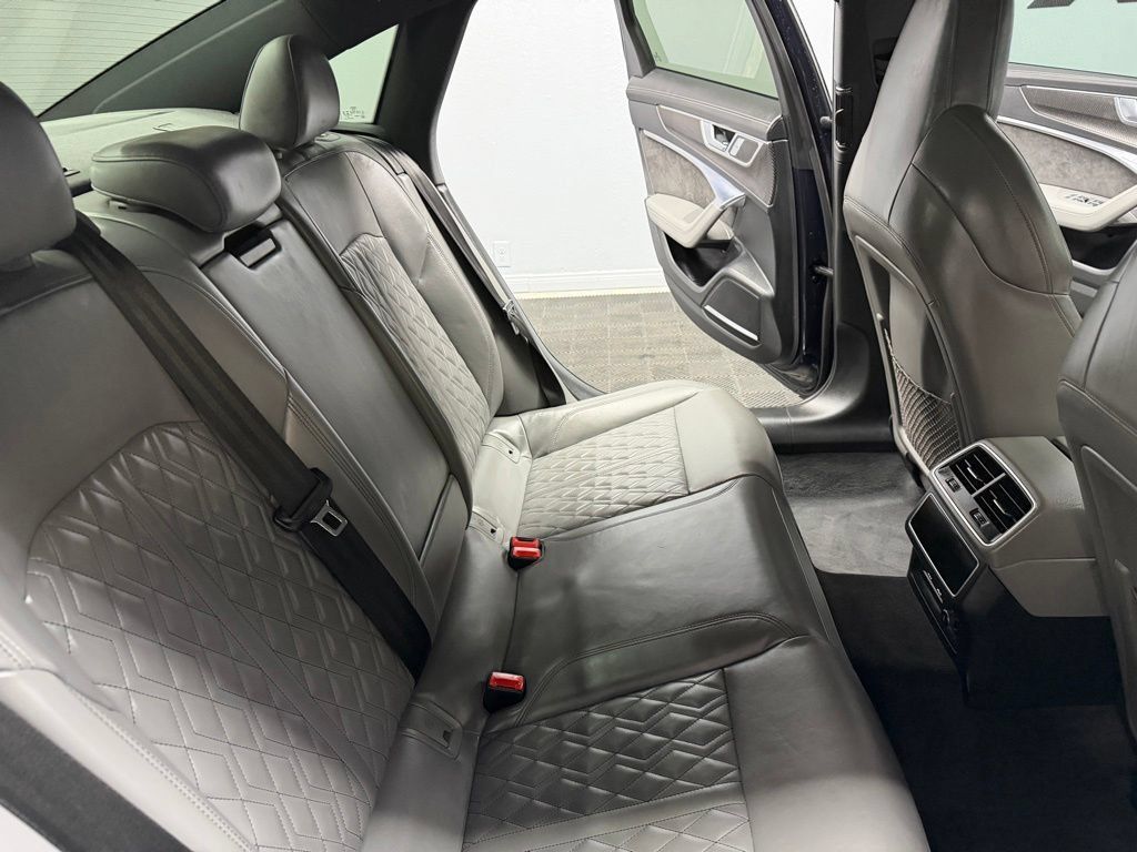 Used 2020 Audi S6 Premium Plus w/ S Sport Package AWD/4WD image 44