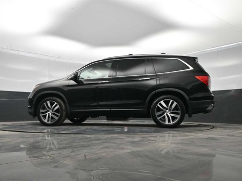 Used 2017 Honda Pilot Touring image 33