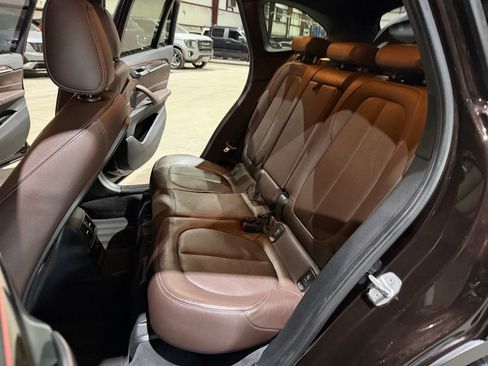 Used 2016 BMW X1 xDrive28i AWD/4WD image 18