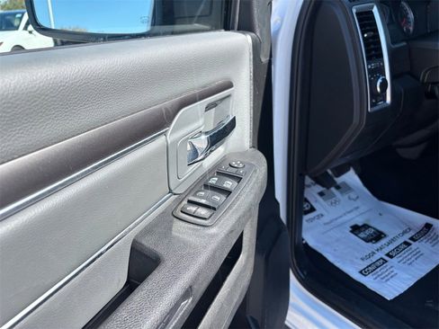 Used 2024 RAM 1500 Classic SLT image 22