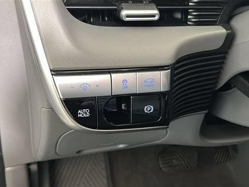 Used 2024 Hyundai Ioniq 5 SEL RWD image 19