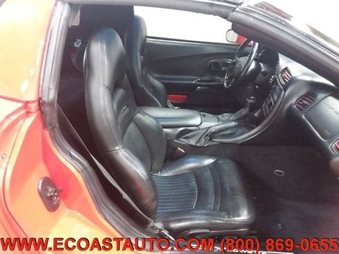 Used 1999 Chevrolet Corvette Coupe w/ Performance Handling Pkg image 14