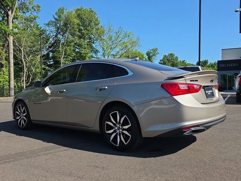 Used 2024 Chevrolet Malibu RS FWD image 3