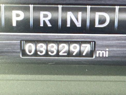 Used 2024 RAM 1500 Laramie image 28