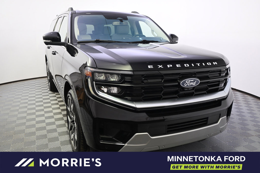 Used 2025 Ford Expedition Max Platinum w/ Platinum Ultimate Package AWD/4WD image 9