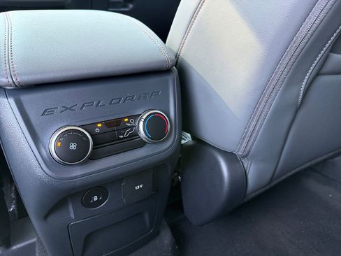 New 2026 Ford Explorer Active w/ Active Comfort Package image 22
