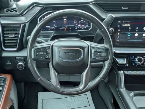 Used 2024 GMC Sierra 3500 Denali Ultimate AWD/4WD image 16