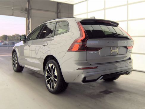 Used 2026 Volvo XC60 B5 Plus AWD/4WD image 3
