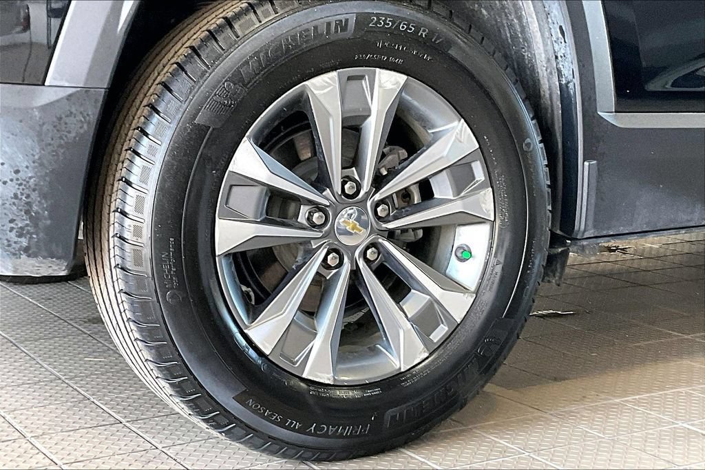 Used 2025 Chevrolet Equinox LT AWD/4WD image 34