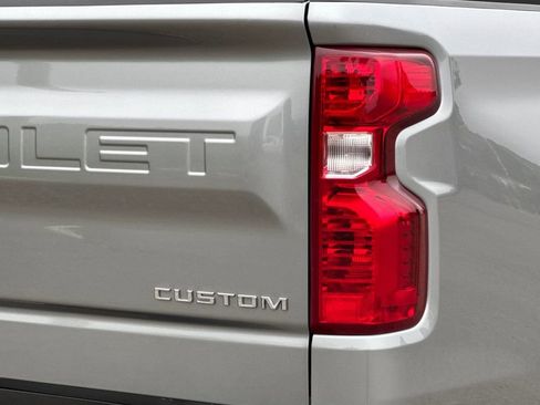 Used 2024 Chevrolet Silverado 1500 Custom RWD image 32