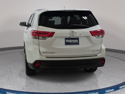 Used 2018 Toyota Highlander XLE w/ Protection Package #3 AWD/4WD image 7