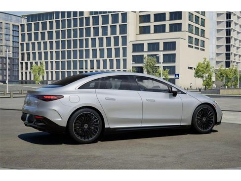 Used 2024 Mercedes-Benz EQE 350+ 4MATIC Sedan image 19