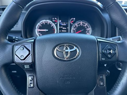 Certified 2021 Toyota 4Runner TRD Off-Road Premium image 36