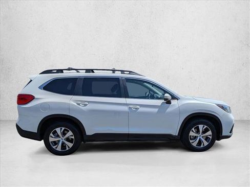 Used 2022 Subaru Ascent Premium w/ Convenience Package AWD/4WD image 4