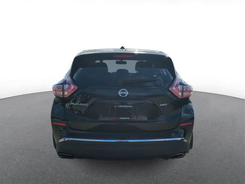 Used 2015 Nissan Murano S image 7