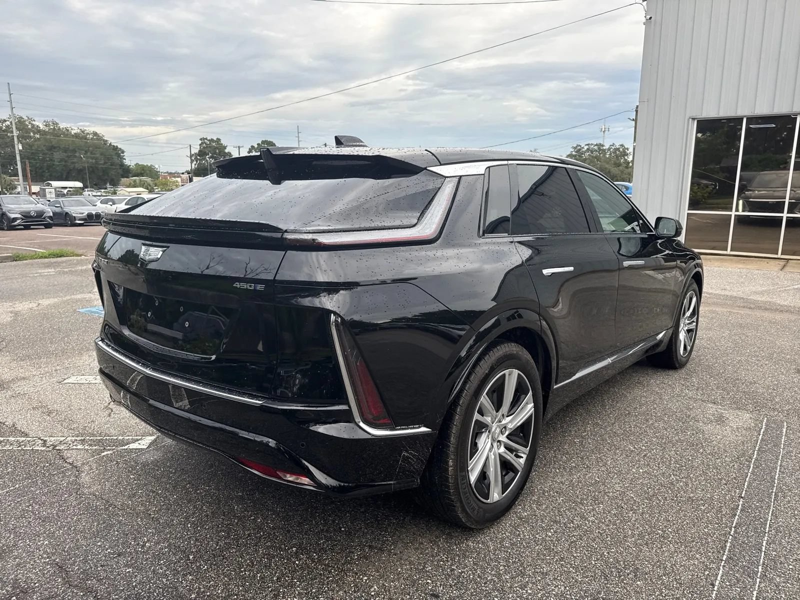 Used 2024 Cadillac Lyriq Tech RWD image 9