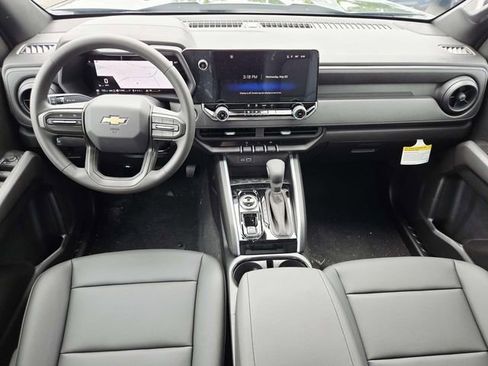 New 2026 Chevrolet Colorado W/T w/ WT Custom Package AWD/4WD image 6