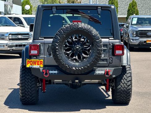 Used 2023 Jeep Wrangler Unlimited Rubicon w/ Xtreme 35 Tire Package AWD/4WD image 5