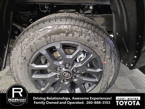 New 2026 Toyota Tundra Platinum AWD/4WD image 11