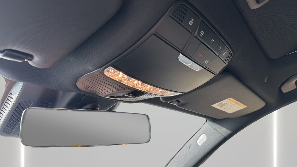 Used 2022 Mercedes-Benz E 350 Sedan image 16