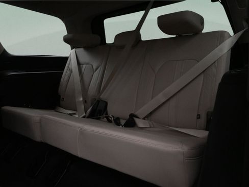 Used 2023 Ford Expedition Platinum RWD image 15