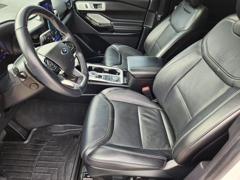 Used 2022 Ford Explorer ST w/ Equipment Group 401A image 13