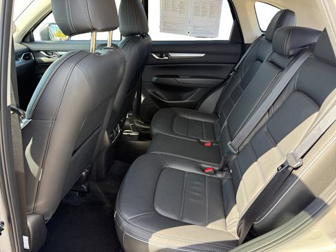 Used 2025 MAZDA CX-5 AWD 2.5 S w/ Preferred Package image 16