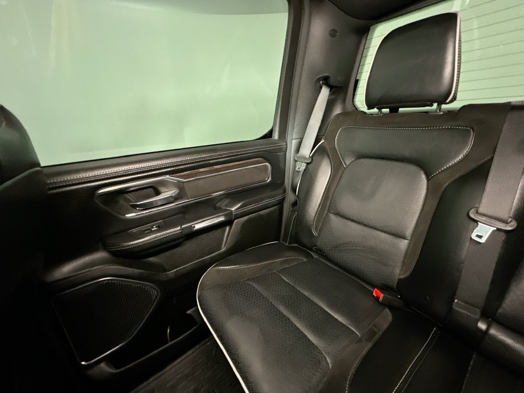 Used 2025 RAM 1500 Laramie w/ Sport Appearance Package AWD/4WD image 12