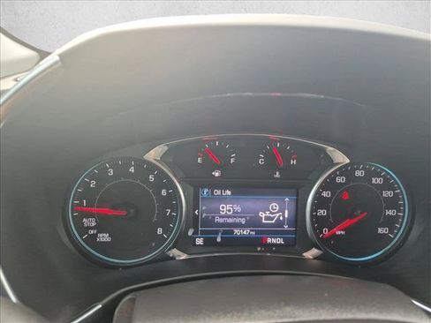 Used 2022 Chevrolet Equinox LT FWD image 11