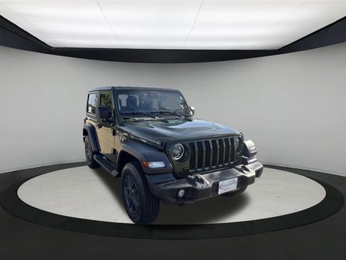 Used 2024 Jeep Wrangler Sport AWD/4WD image 1