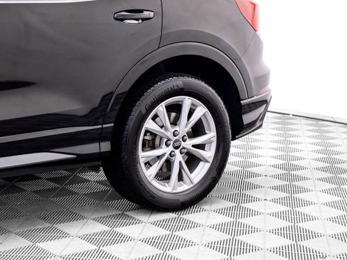 Used 2021 Audi Q3 2.0T Premium w/ Convenience Package image 34