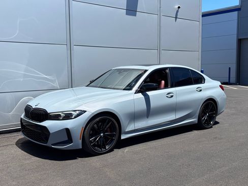 Used 2023 BMW 330i Sedan w/ M Sport Package RWD image 22
