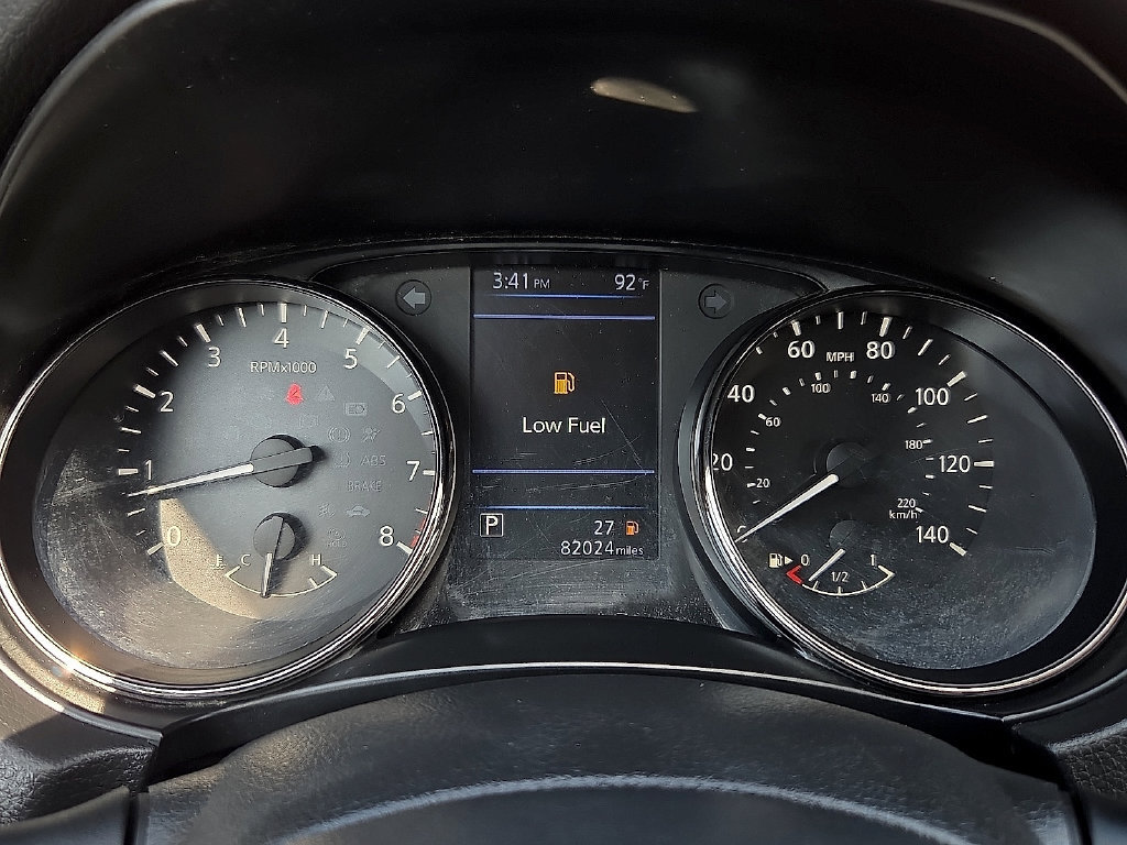 Used 2019 Nissan Rogue Sport S FWD image 23