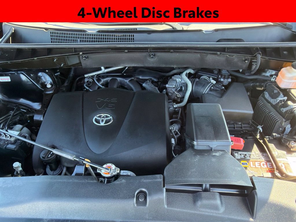 Used 2018 Toyota Highlander Limited Platinum AWD/4WD image 37