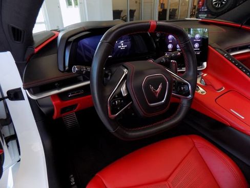 Used 2021 Chevrolet Corvette Stingray Premium Cpe w/ Z51 Performance Package RWD image 34