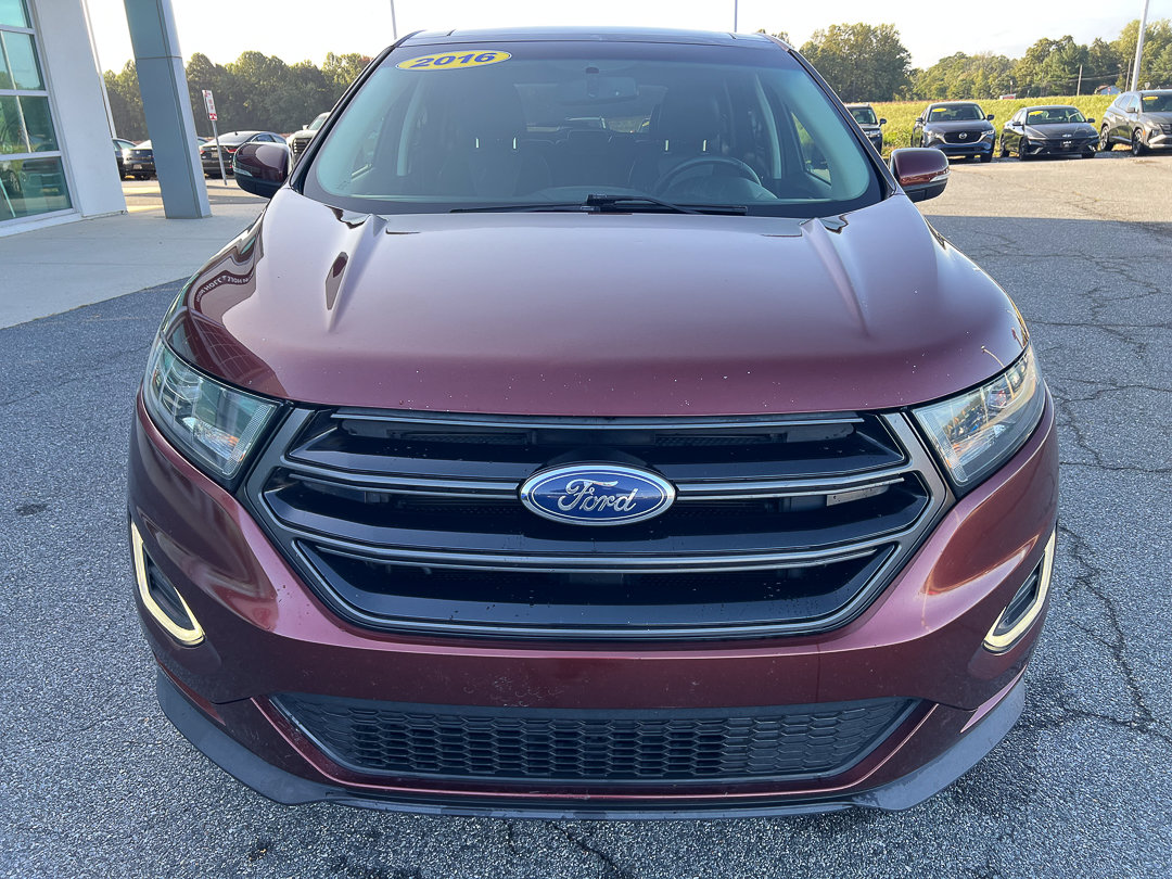 Used 2016 Ford Edge Sport w/ Cold Weather Package AWD/4WD image 15