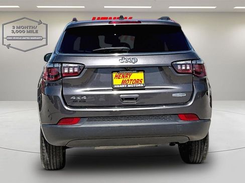 Used 2022 Jeep Compass Latitude image 6