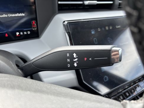 New 2027 Chevrolet Bolt LT w/ Comfort Package FWD image 19